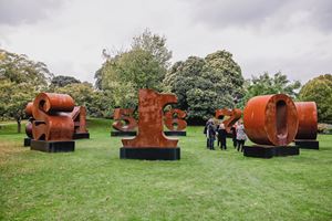 Robert Indiana, Waddington Custot, Frieze Sculpture, Regent's Park, London (3 July–6 October 2019). Courtesy Ocula. Photo: Charles Roussel.